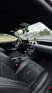 Автомобиль Ford Mustang 2019г.