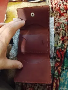 Мужской кошелёк из натуральной кожи.