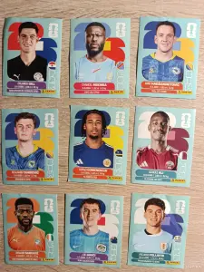 Футбольные карточки Panini