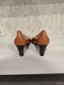 Женские туфли