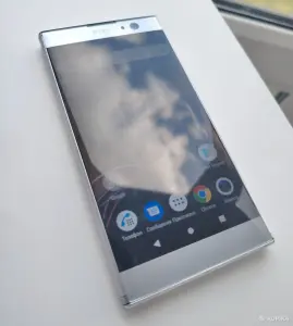 Телефон Sony XA2 dual рабочий