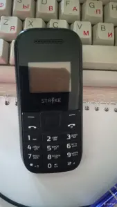 Мобильный телефон