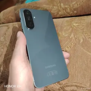 Самсунг а56 8/256