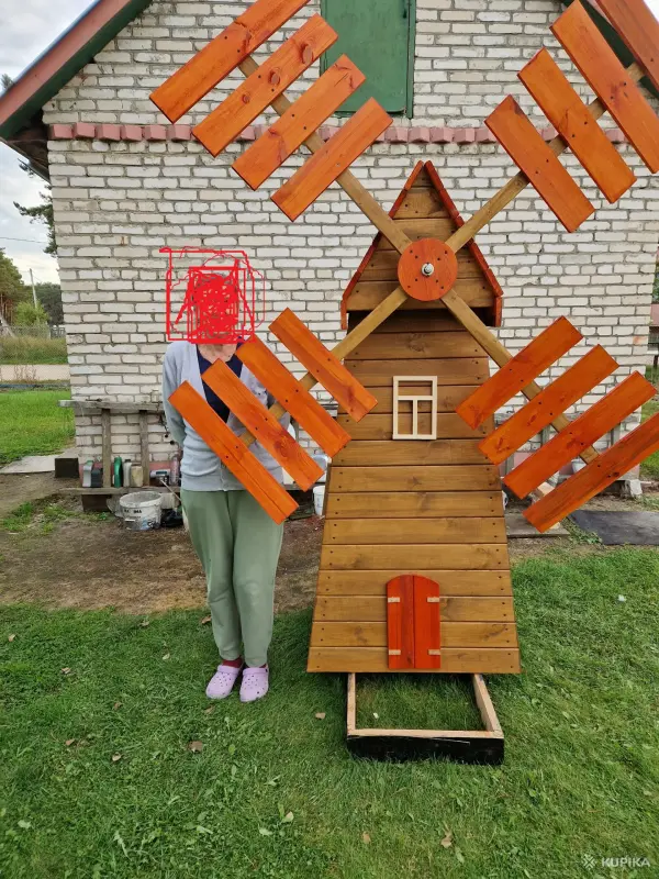 мельница для сада