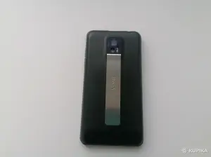 Смартфон нерабочий. LG.