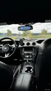 Автомобиль Ford Mustang 2019г.