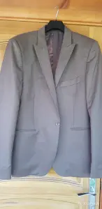 НОВЫЕ пиджаки, 2 шт