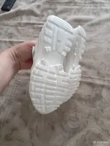 Кроссовки детские
