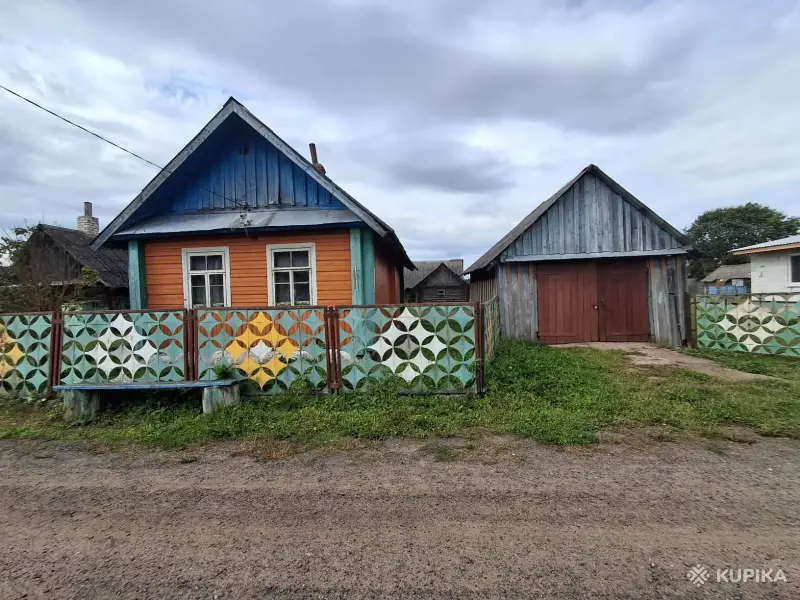 Дом в лесной д.Нивное,Налибокская пуща,выход на озеро с участка,83 км от МКАД,рядом вся инфра, коммуникации