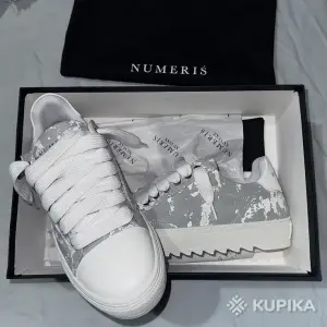 кроссовки numeris