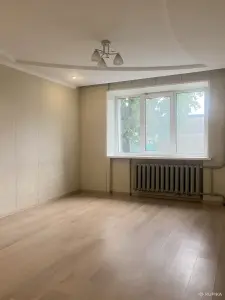 Продам 3-х ком. квартиру на проспекте Революции