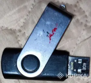 USB Flash 4GB