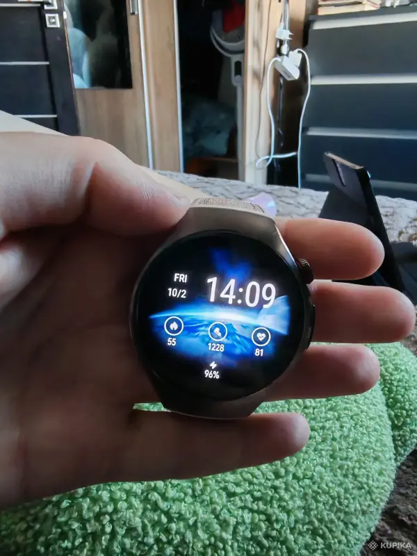 Часы huawei watch 5
