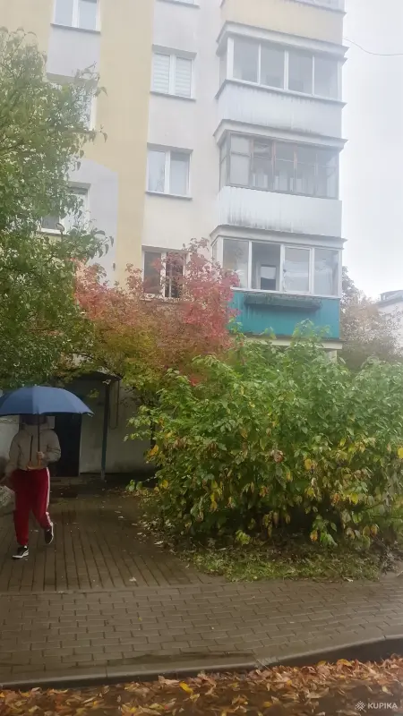 Сдам двушку раздельную в центре выгодно