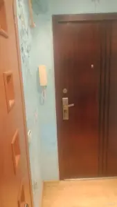 Сдам двушку раздельную в центре выгодно