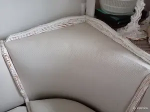Кухонный уголок со столом