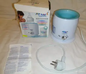 Подогреватель для бутылочек и детского питания Philips AVENT Naturally Express (модель SCF255) с коробкой и инструкцией.
