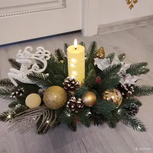 Новогодняя интерьерная композиция ручной работы со свечами / Настольный рождественский декор
