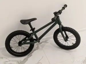 Беговел-фэтбайк Fatbike 12''