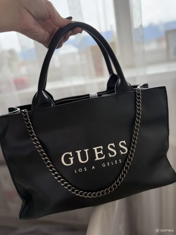 Сумка Guess