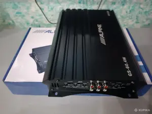 Автомобильный 4-канальный усилитель звука 4000W