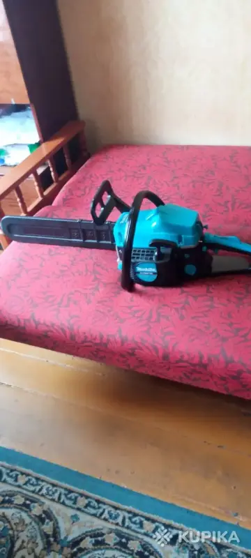 Бензопила Makita, новая, оригинал