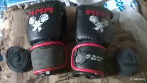Перчатки для Бокса и Единоборств MMA с бинтами