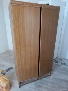 Шкаф