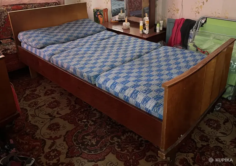 Кровать ГДР