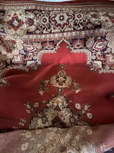 Красивый мягкий ковер