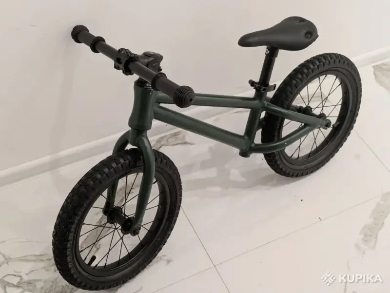 Беговел-фэтбайк Fatbike 12''