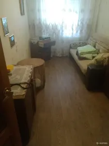 Сдам комнату можно 2-м чел в Минске, на правды 22, возле метро петровщина и мед.института, за 100б/р и уборку, желательно, но необязательно, азиаты,